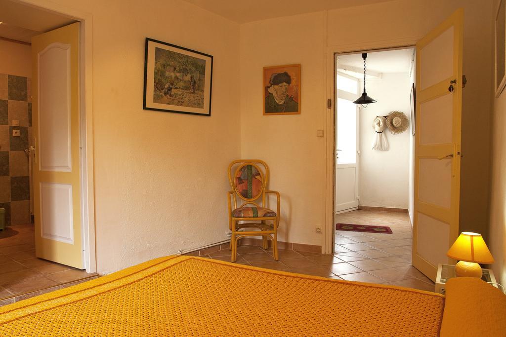 Moulin De Cornevis Bed And Breakfast Privas Room photo